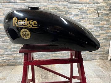 Raro serbatoio a pistola Rudge TT