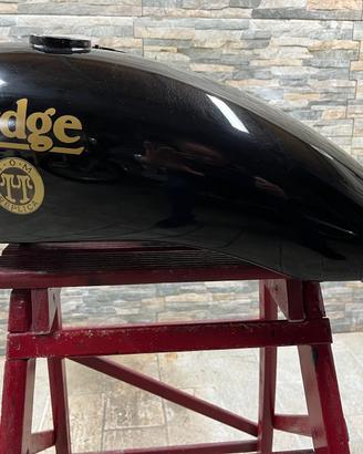 Raro serbatoio a pistola Rudge TT
