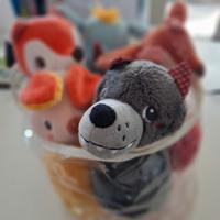 bowling con peluche animale