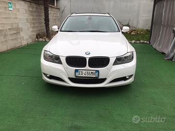 BMW 320 d 2011
