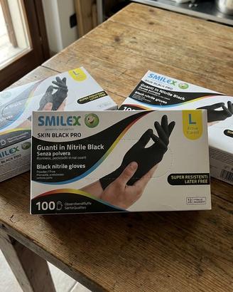 Guanti  in nitrile