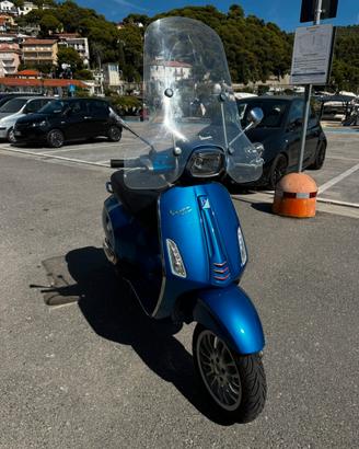 Vespa 125 sprint