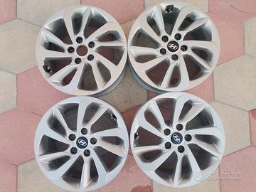 cerchi in lega 17" per Hyundai 