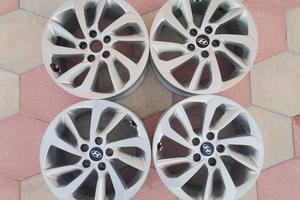 cerchi in lega 17" per Hyundai 