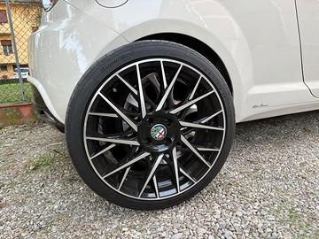 Cerchi alfa romeo 18’  4x100 Gommati