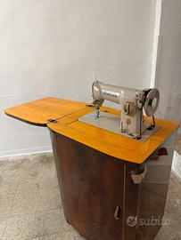Mobile Macchina da cucire Singer 191m + accessori