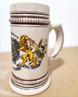 Boccale da birra tedesco in ceramica