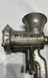 Trita carne a mano —-tre spade n 5