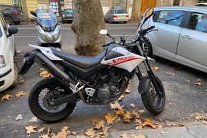 moto yamaha xt660x in buone condizioni
