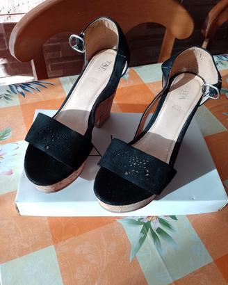 Lotto 4 paia di sandali