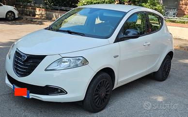 Lancia Ypsilon Metano