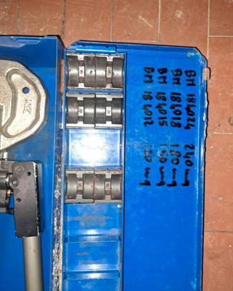 Pressa manuale 120 Kn BM