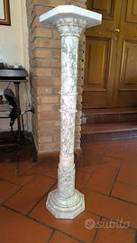 piedistallo/colonna in marmo