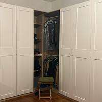 Armadio pax  ad angolo