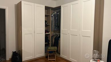 Armadio pax  ad angolo