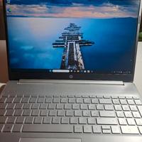 Laptop HP intel-core i7 di ultima generazione