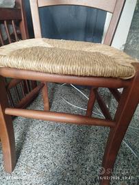 Sedie nuove in legno