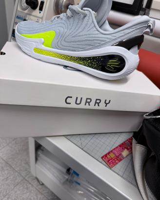 Scarpe da basket Curry numero 44