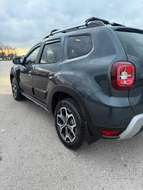 Dacia Duster 4x4 strafull