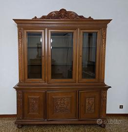Credenza/Vetrina antica in noce