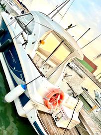 Barca a motore Benetau Antare 8 s ANNO 2010