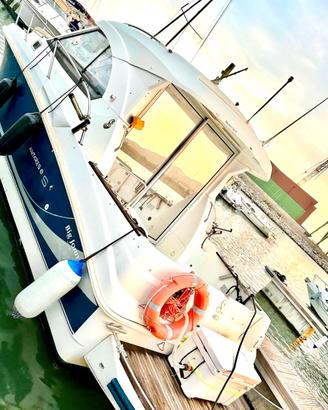 Barca a motore Benetau Antare 8 s ANNO 2010