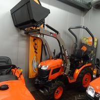 Trattorino Kubota B1181+MXC1