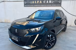 PEUGEOT 2008 1.2 PureTech 130CV 2023!!! ALLURE!!!