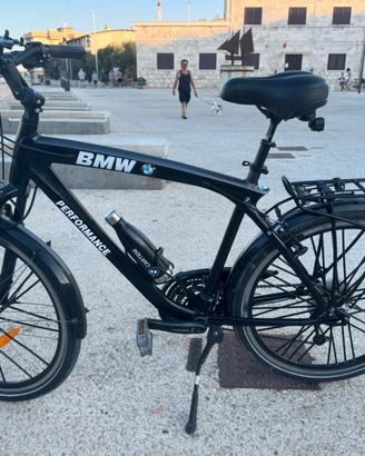 Bicicletta BMW rouring bike  alluminio idroformato