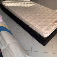 Lettino singolo imbottito