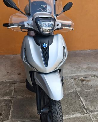 Piaggio Beverly 300 S HPE (2022) - Garanzia uff.