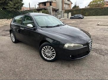 Alfa Romeo 147