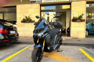 Kl Brera x 300 XDV anno 2025 km 4000
