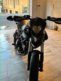 Ducati hypermotard 796