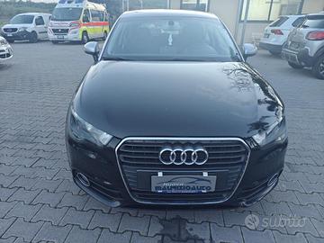 Audi A1 Audi A1 1.6 Tdi Mt (105 Cv) Attraction.