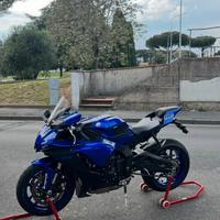 Yamaha R1 2023 9.000 km full optional