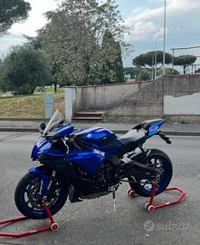 Yamaha R1 2023 9.000 km full optional