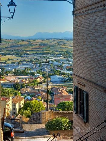 CASTELFIDARDO APPARTAMENTO PANORAMICO