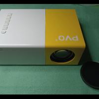 Proiettore Portatile WiFi o Tramite Cavo Dati 
