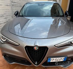Alfa Romeo Stelvio 2.2 tdi 180cv super q4
