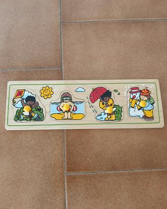 Gioco in legno con formine 