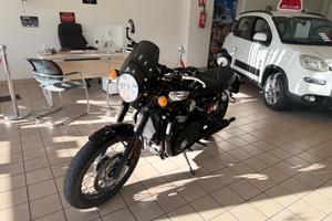 Triumph Bonneville T100 T-100 black 900ht