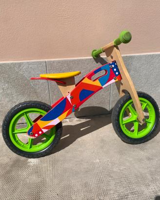 Bici senza pedali di legno