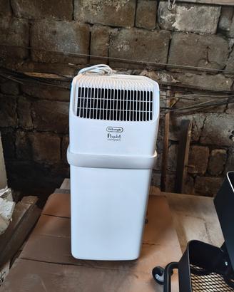 CONDIZIONATORE PORTATILE DE'LONGHI CLASSIC