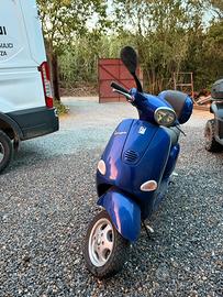 Vespa 150
