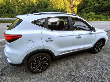 MG ZS 1.5 BENZINA