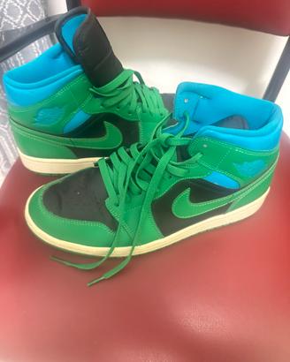Nike Jordan mid1 42 raro come colore