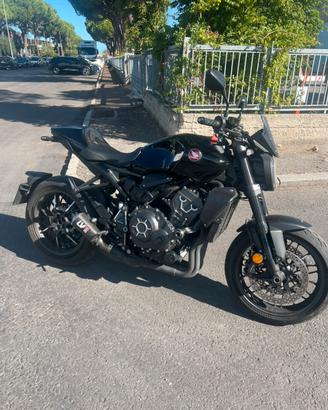 Honda CB 1000R Black Edition