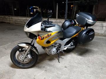 TDM 850 tris valige asi
