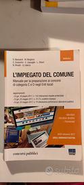 Manuale L'impiegato del comune 